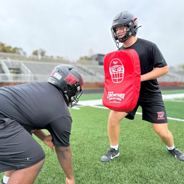 PUSHBACK SHILED WITH PLAYERS RED Pushback Shiled With Players Red