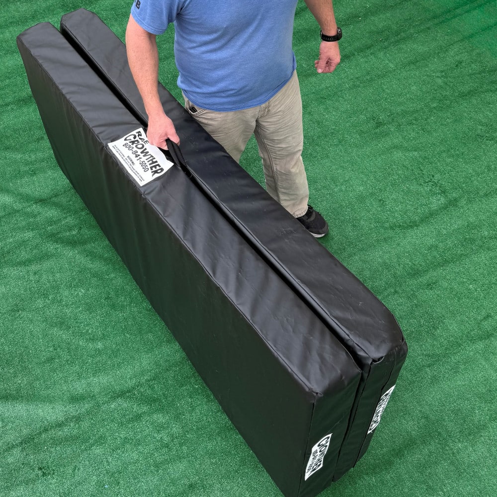 Mat Rae MINI FOLDABLE LANDING MAT – Rae Crowther